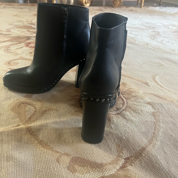 Original Mulberry brown/tan leather ladies ankle boots.Original genuine Coach - Picture 6 of 9